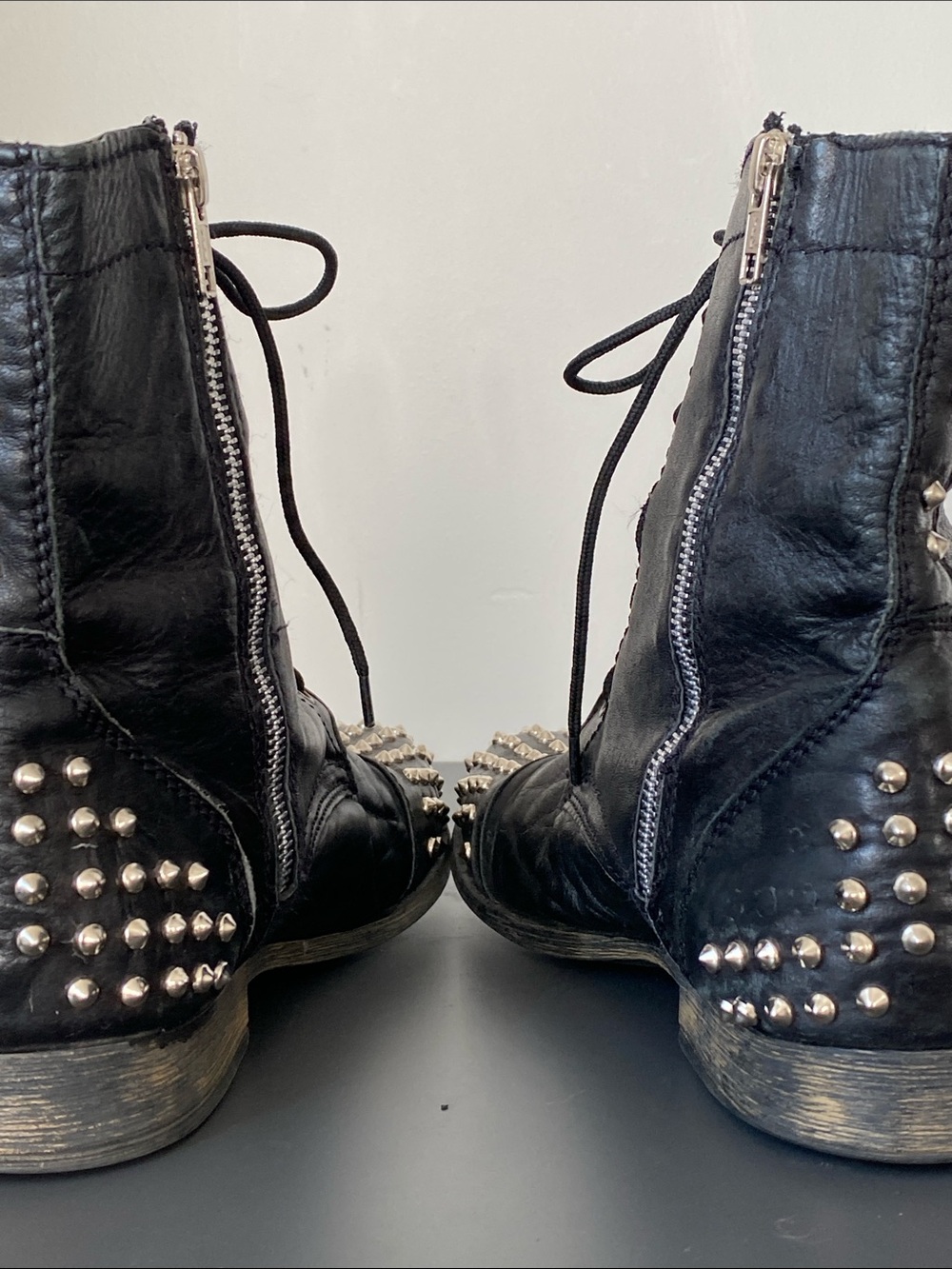 Steve Madden TROYY Black Leather Studded Lace-Up Combat Boots 9.5 D Edgy Punk - Picture 8 of 13